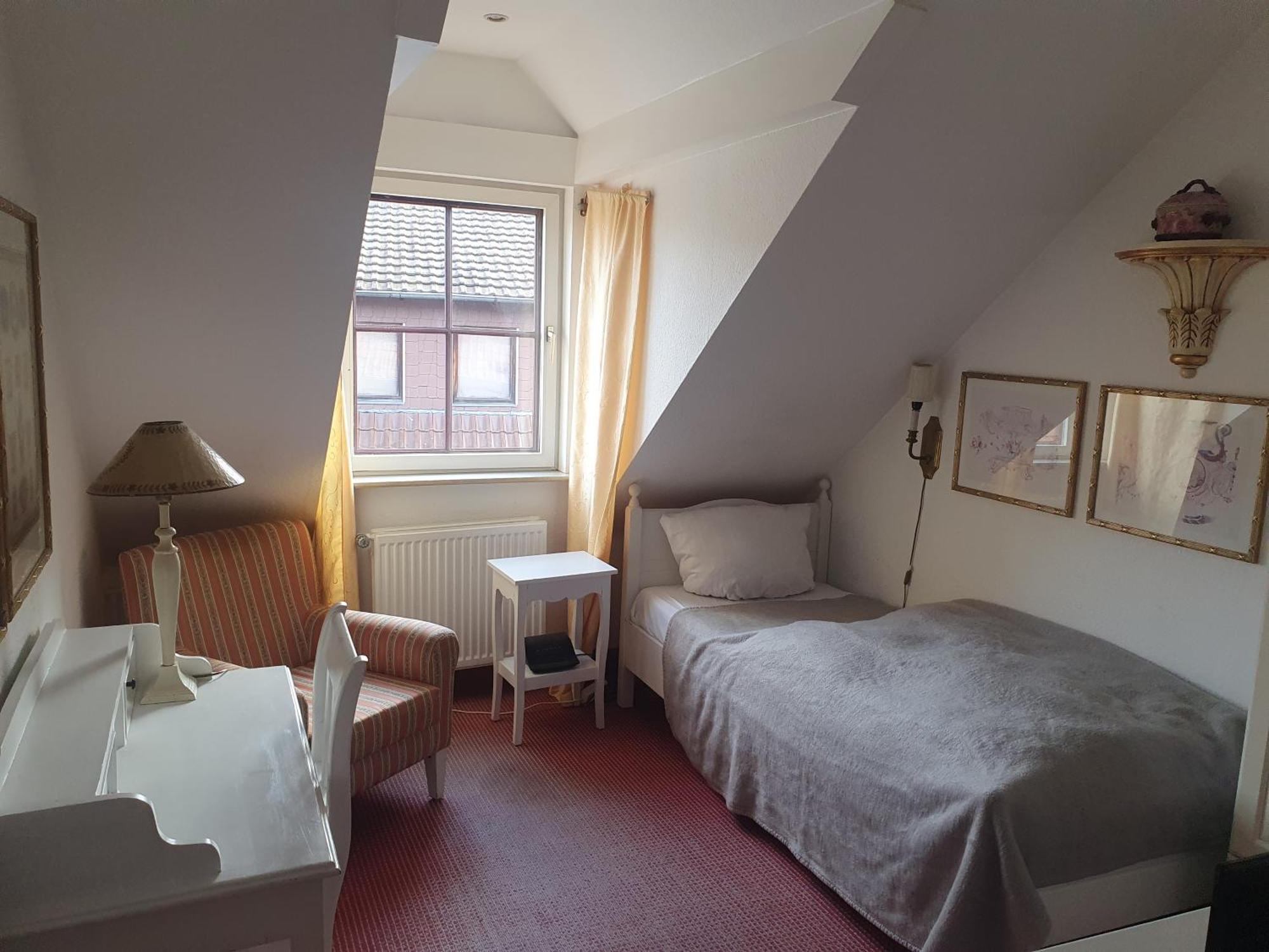 Landhotel Kern Bad Zwesten Exterior photo